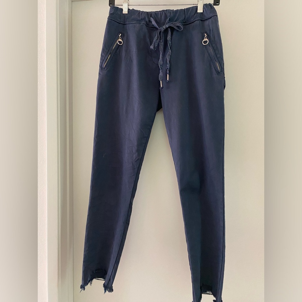 Venti6 Fringe Hem, Zipper Pocket Jogger